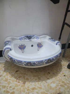 مغسلة جديدة مستعملة شهر واحد