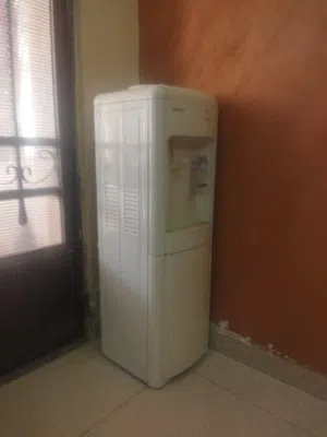 كولر ماء مستعمل للبيع