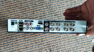 مسجل كمرات DVR عدد 2 بسعر حرق بحاجة إلى صيانة