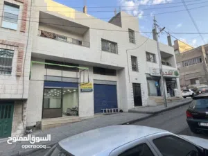 Monthly . 40 m22