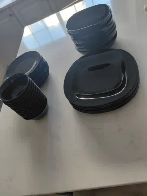Black Glass plates set