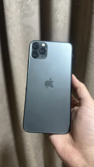 Apple iPhone 11 Pro Max 256 GB in Al Dakhiliya