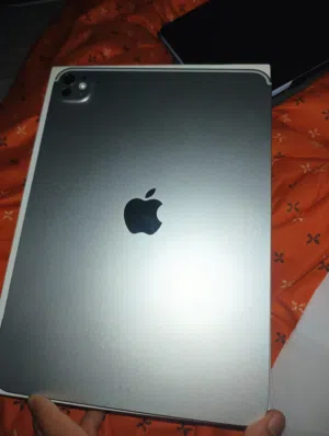 ايباد 11برو M5
