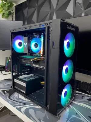 سيت اب pc gaming بيسي جديد مع طاوله وكامل الملحقات سعر ممتاز جدا مع شاشتين وحامل الشاشات