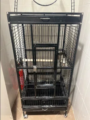 قفص طيور أنيق للبيع – جودة عالية وتصميم عملي Premium Bird Cage for Sale – Elegant & Durable