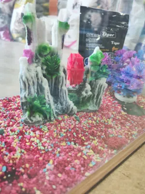 حوض سمك مجهز بالكامل اقرا الوصف كويس وشوف الريلز