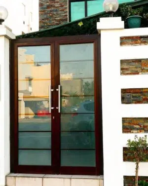 Aluminum doors and windows glass