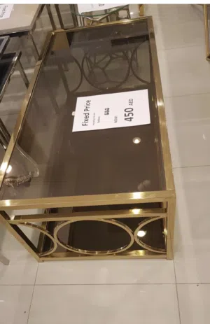 كنب زاويه لعدد تقريبا8 إلى 9اشخاص تقريبا