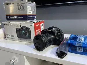 DSLR Cameras . Canon . Used3