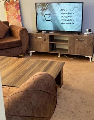طاولات للبيع
