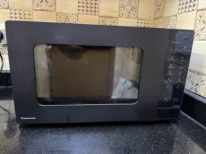Panasonic Microwave oven  25 ltrs