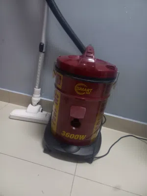 مكنسه كهربائيه