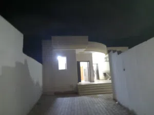 155 m2 3 Bedrooms Townhouse for Rent in Tripoli Tajura