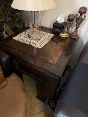 طاولات  خشب للبيع