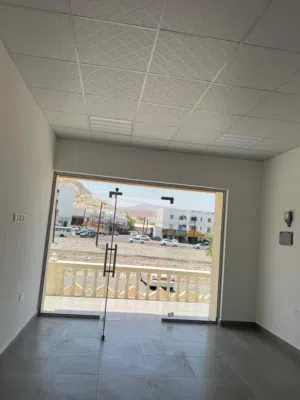 محل للايجار بالخوير مع شهر مجاني علي الشارع العام مقابل حي الوزارات بسعر مميز جدا مقارنة بالسوق