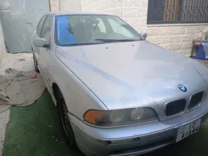 بي ام 525 موديل 2000 للبيع