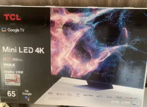 شاشهTCL  65 mini LED 4K نظافه 99/ بعدها ملسقات شاشا عليها