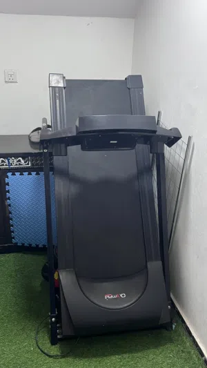 جهاز رياضي للمشي ( olympia)