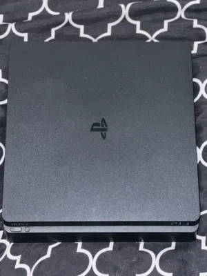 ps4 slim معاه 4ايدين