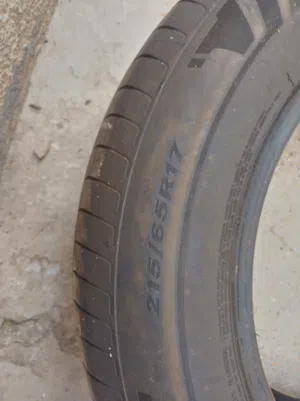 إطارات NEXEN المقاسR17 (215/65)