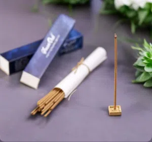 أعواد الند الفيتنامي