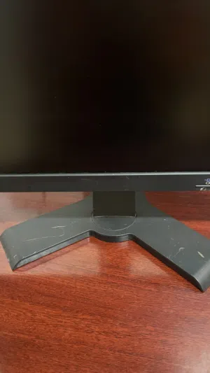 22 Lenovo monitors for sale in Muscat