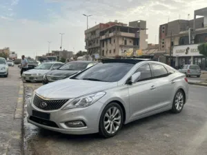 Used Hyundai Azera in Tripoli