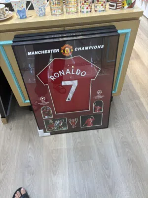 لوحة كرستيانو رونالدو توقيع كوبي Copy Cristiano Ronaldo copy sign board