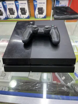 سوني فور مهكر مع خمسين لعبه هارد 500 جيجا مع يده اصلي وجميع ويراته