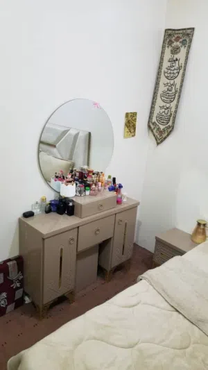 غرفه نوم مستعمل شبه جديد