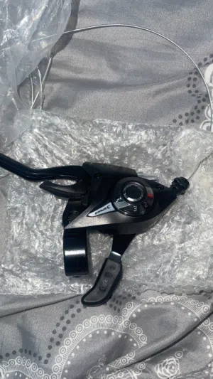 قطعه بريك جهه اليسار لسيكل التباديل