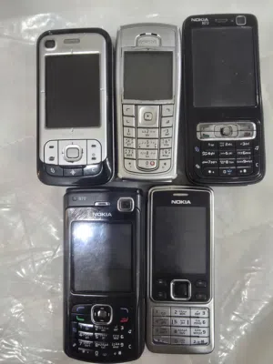 Nokia + Sony Ericsson