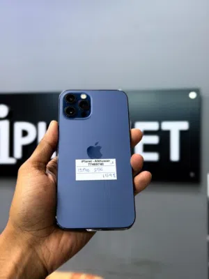 iPhone 12 Pro 256 GB Absolutely smooth performance device