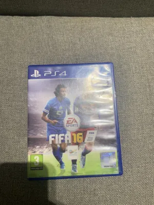 FIFA16 مستعمل