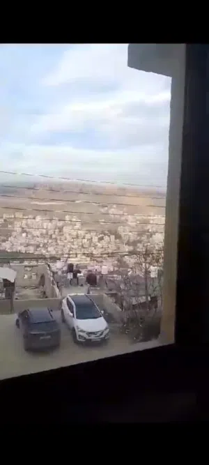 شقة للايجار بسعر مغري في شارع فطاير