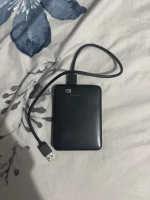هارد WD خارجي 700GB بحالة ممتازه