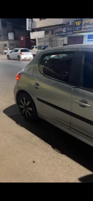 New Peugeot 207 in Hebron