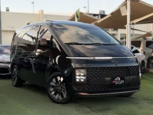 Hyundai staria 2023 GCC