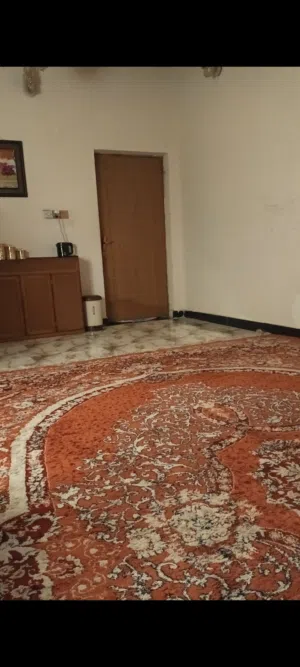 زوليه اللبيع جديده ونظيفه