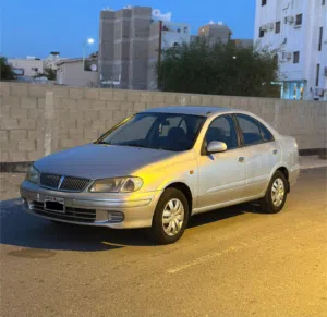 Nissan sunny 2001 excellent condition