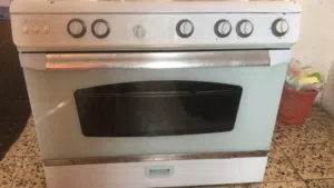 غاز للبيع مستعجل للسفر