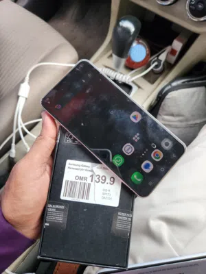 Samsung S22 8/256