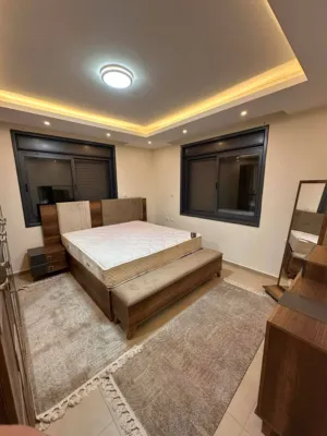 شقه فاخره للبيع في رام الله التحتا / بطن الهوى من المالك مباشره