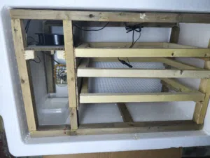 متاح فقاسات فلين حجم كبير أكثر من 120 بيضه دجاج وبط وجميع أنواع البيض شرط تفقيس ما تفقس ترجع