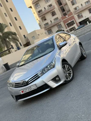 Toyota Corolla gli 2015 full option c