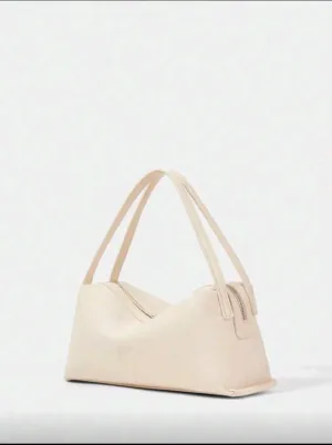 Hand Bags Beige for sale  in Ramallah and Al-Bireh