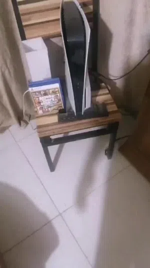 بلى 5 فات اخو الجديد