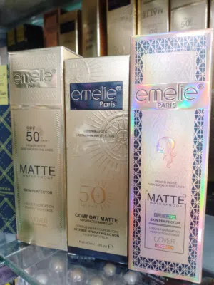 كريم فاونديشن من براند ايميلي باريس emelie paris foundation