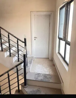 شقة للايجار بالطويسة بناء حديث