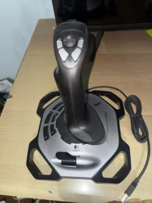 Logitech Extreme 3D Pro joystick